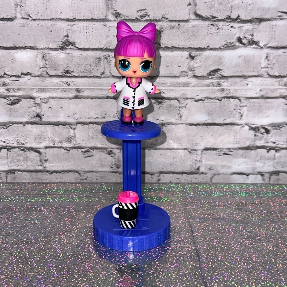 L.O.L. Surprise!  FRONT LINE HERO PHD BB Doll Bottle MGAE Cares Limited Edition